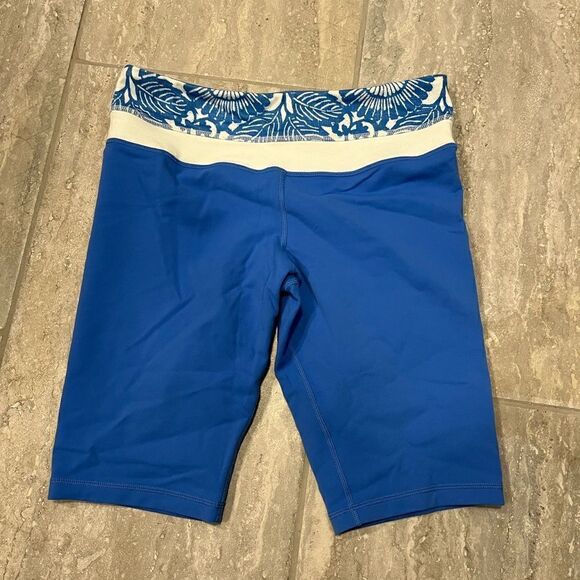 ✨Lululemon biker short - Picture 4 of 4